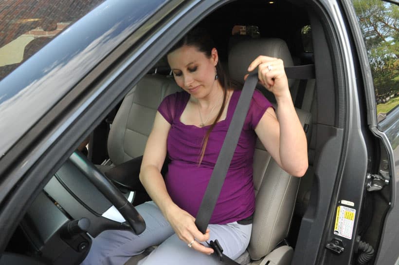 driving pregnancy safety seat belt